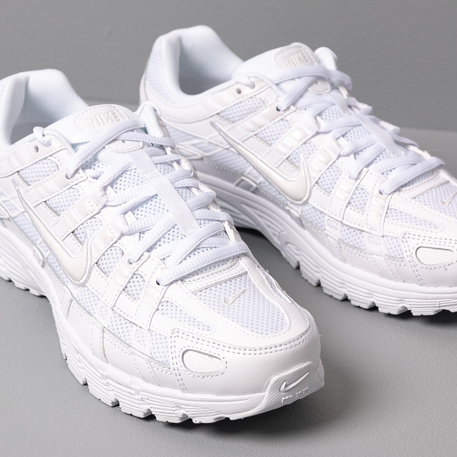 Nike best sale p6000 blancas