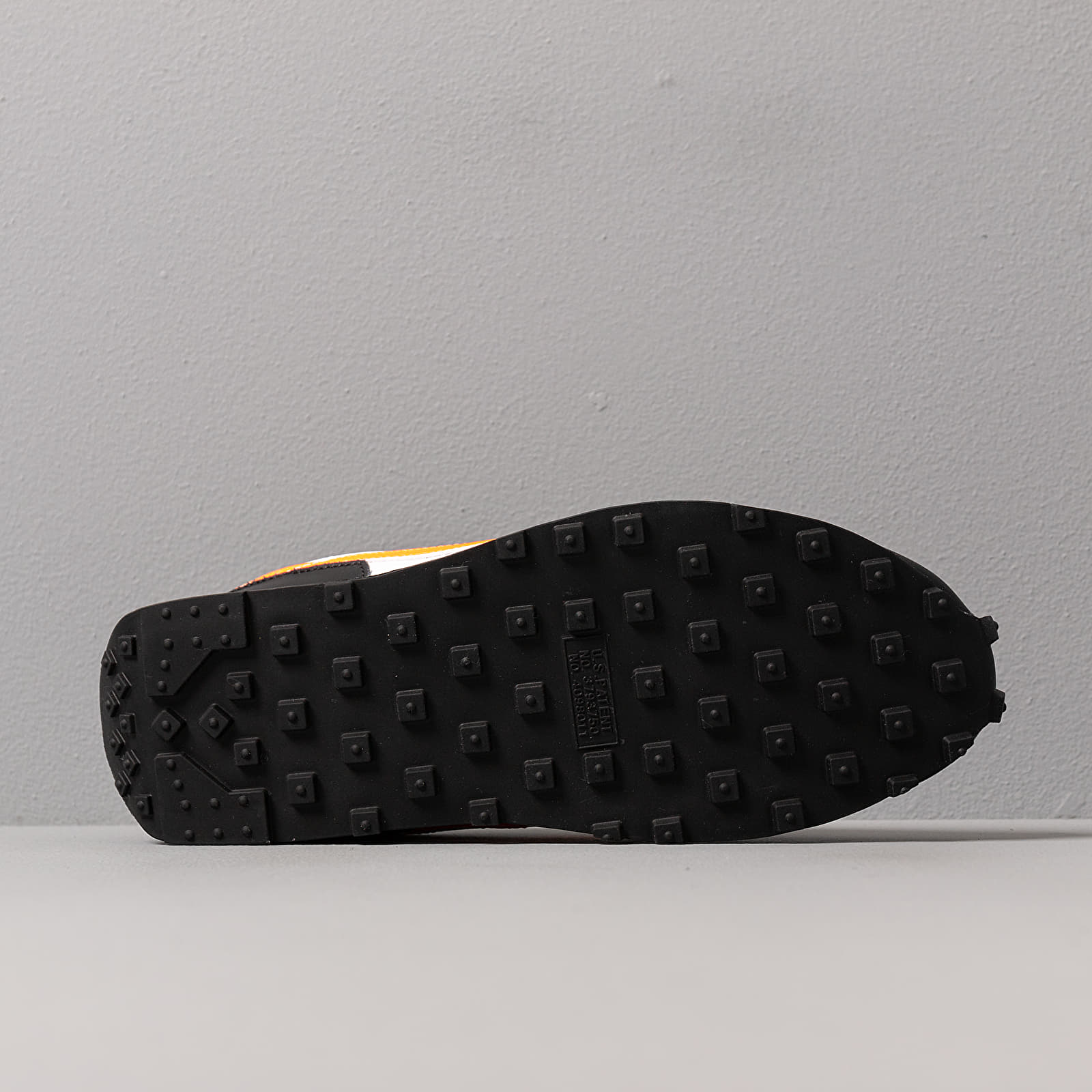 Chaussures et baskets femme Nike W Daybreak QS Black/ Total Orange-Dynamic Yellow-White