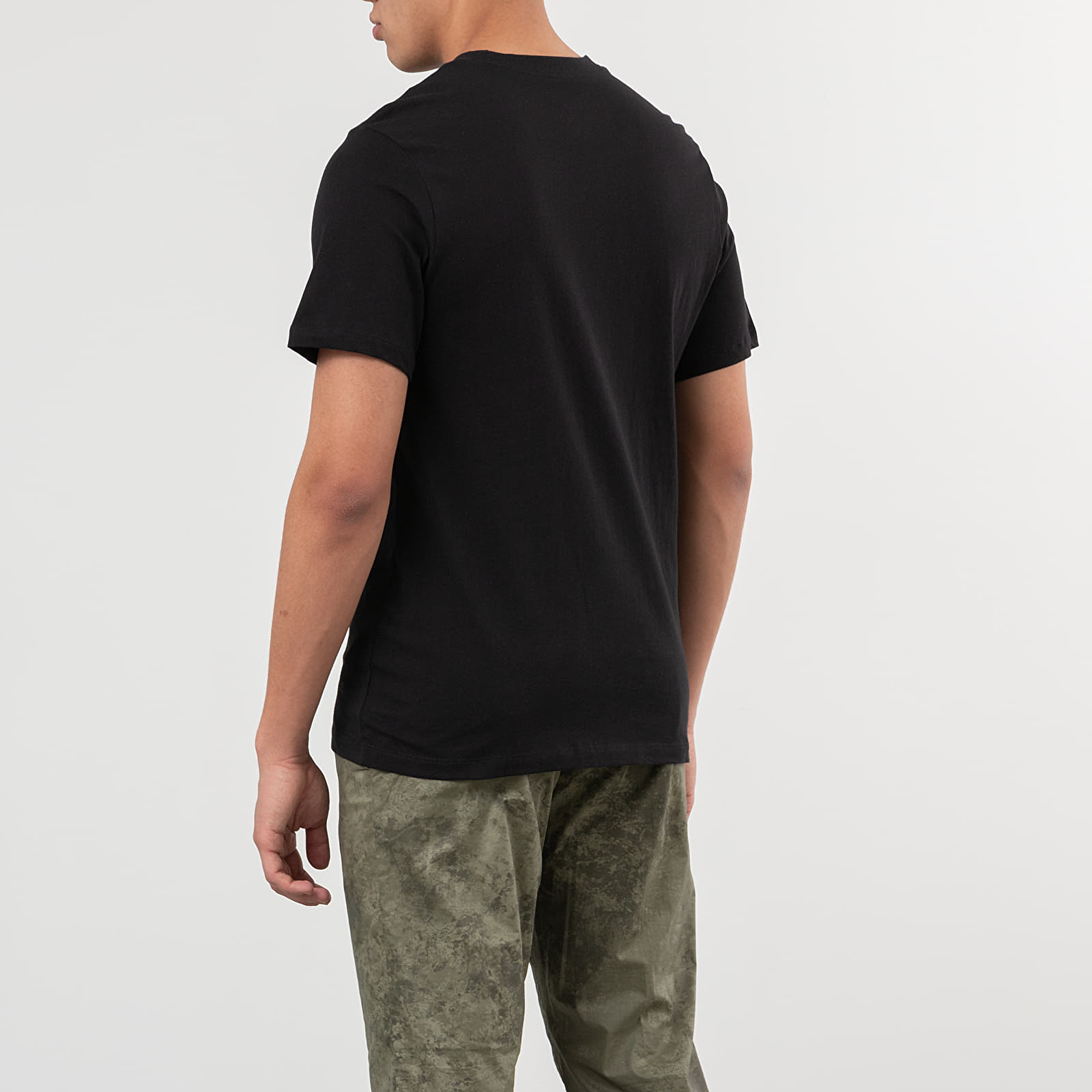 T-paidat Nike Sportswear Tee Black/ University Red/ White