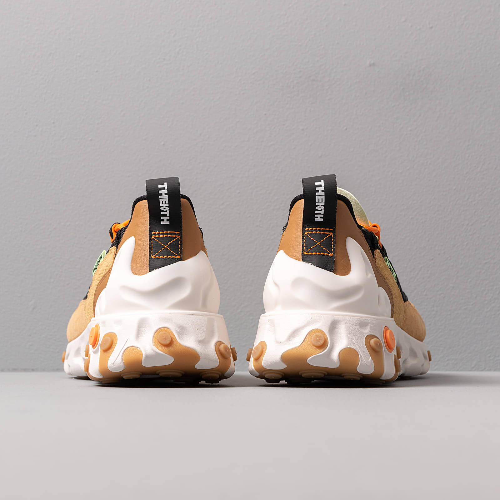 Nike react sertu club gold online