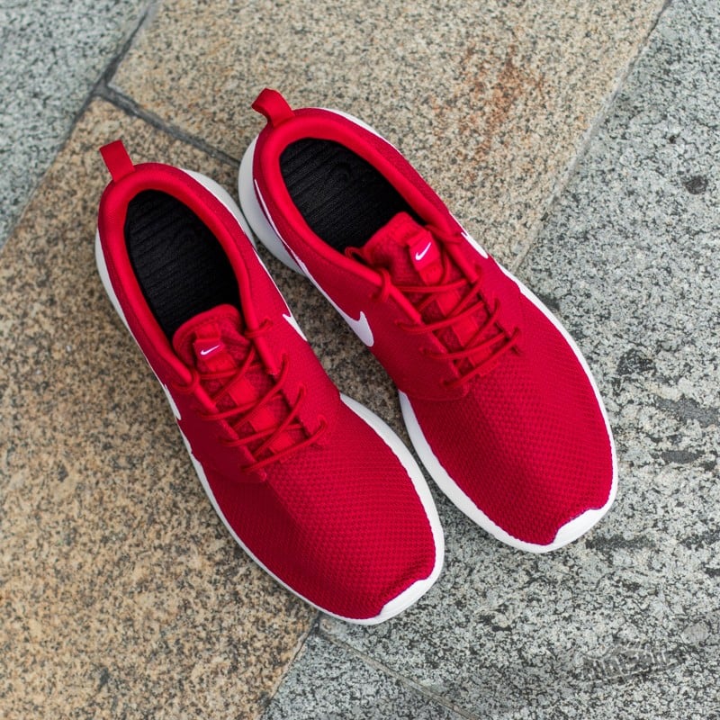 Roshe one hot sale gym red