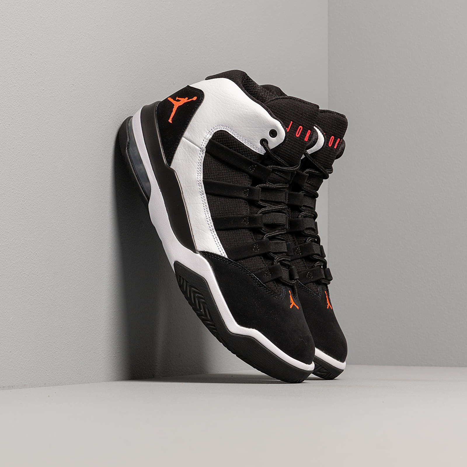 Men s shoes Jordan Max Aura Black White Footshop