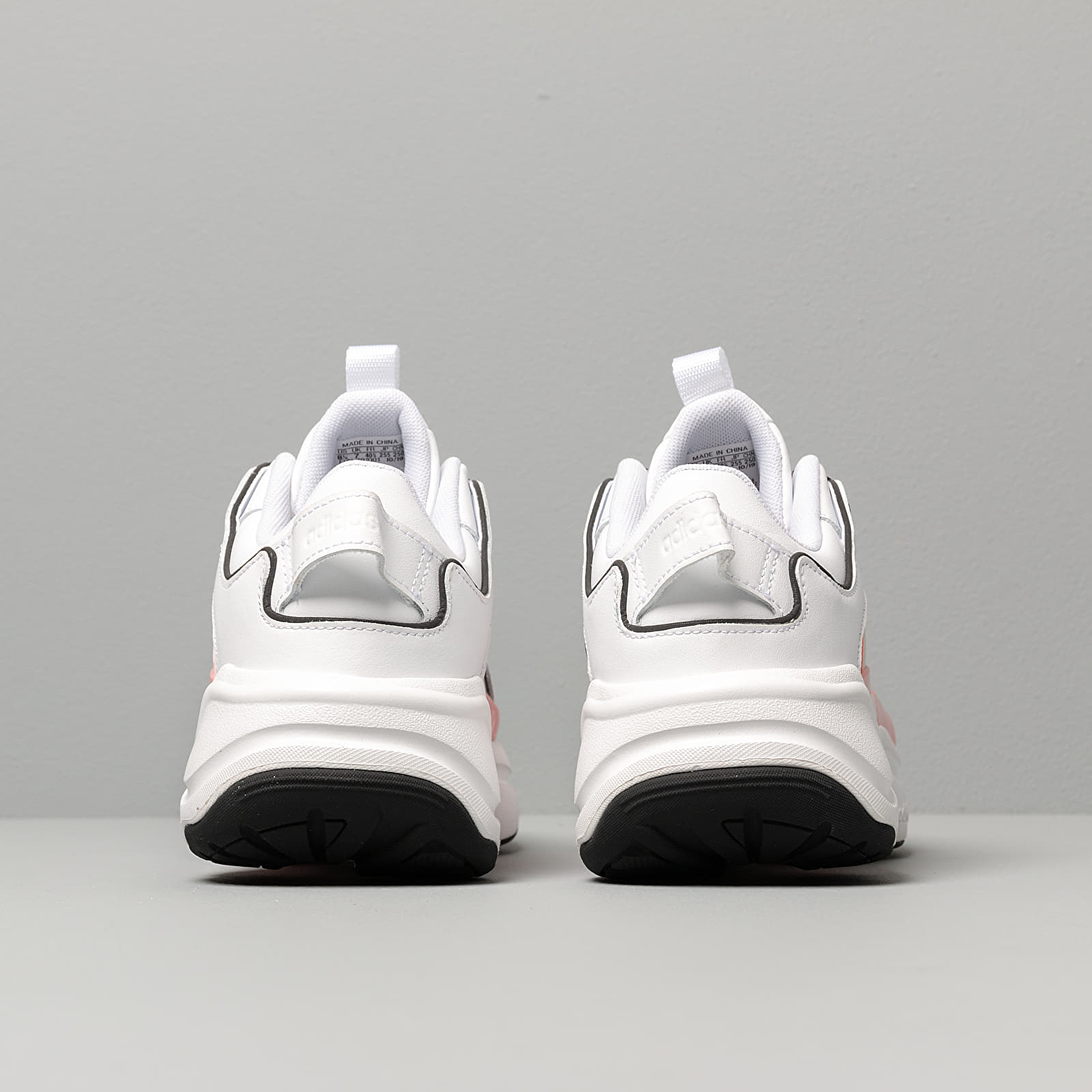 Women's shoes adidas Magmur Runner W Ftw White/ Grey One/ Glow Pink