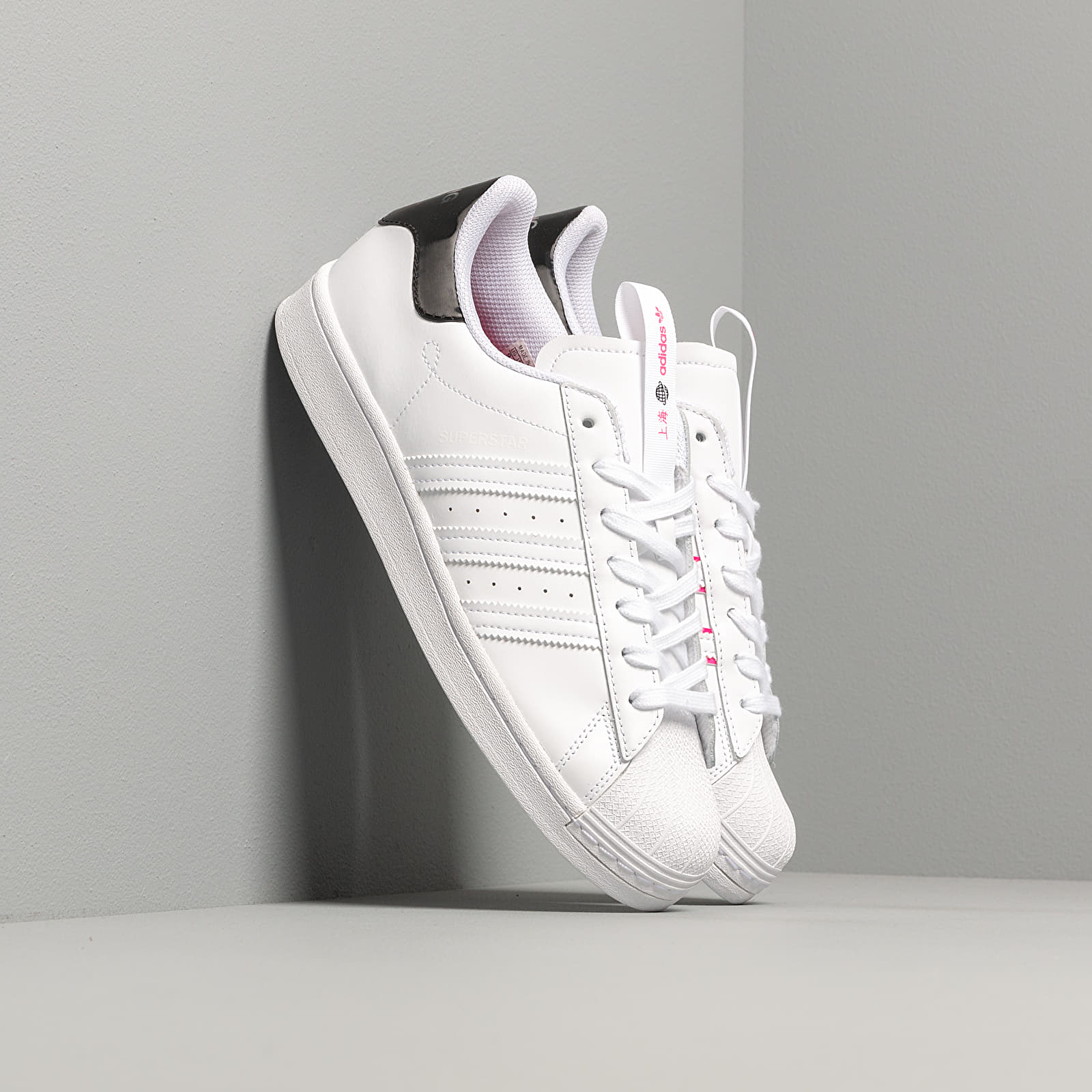 Adidas women's heawin sneaker  black/white/shocking pink clearance