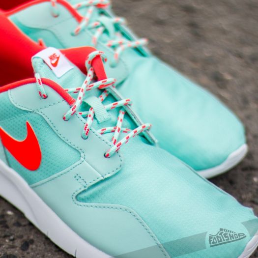 Nike top kaishi türkis