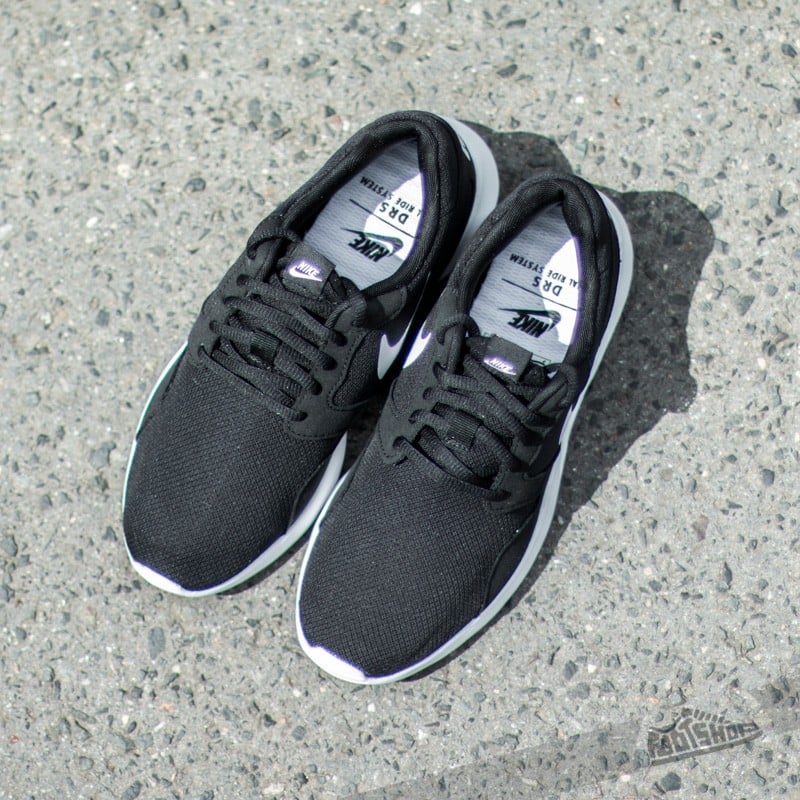 Zapatillas mujer Wmns Nike Kaishi Black/ White