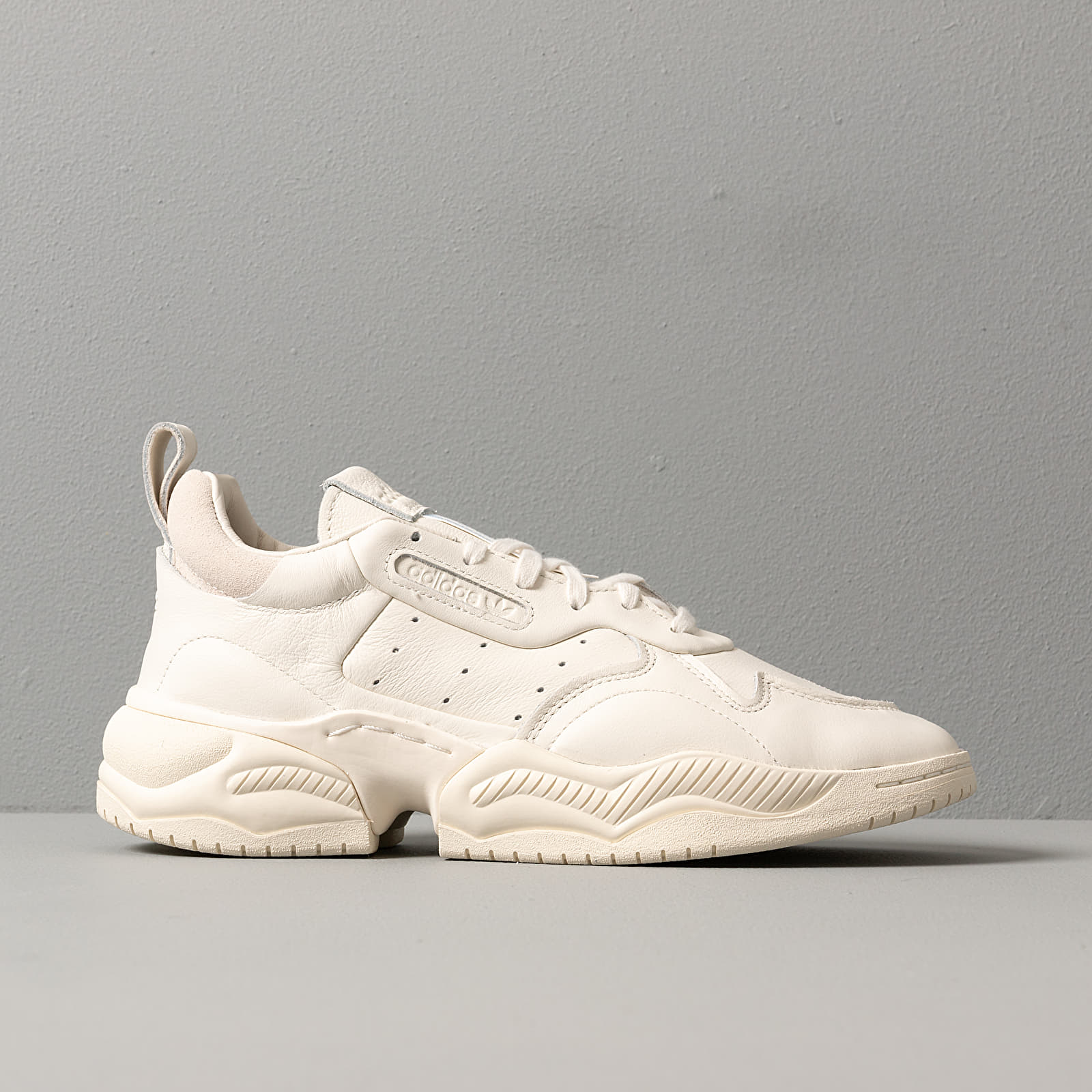 Adidas super deals court off white