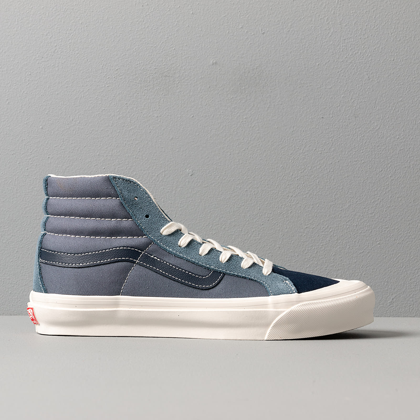 Vans cheap vault 138