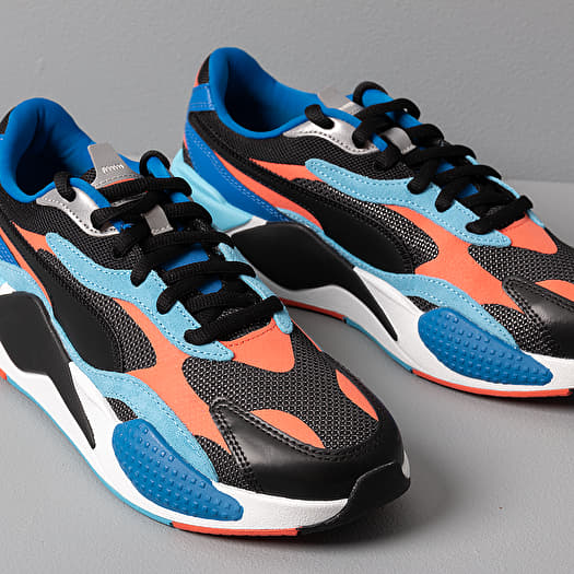 Puma black hot sale hot coral