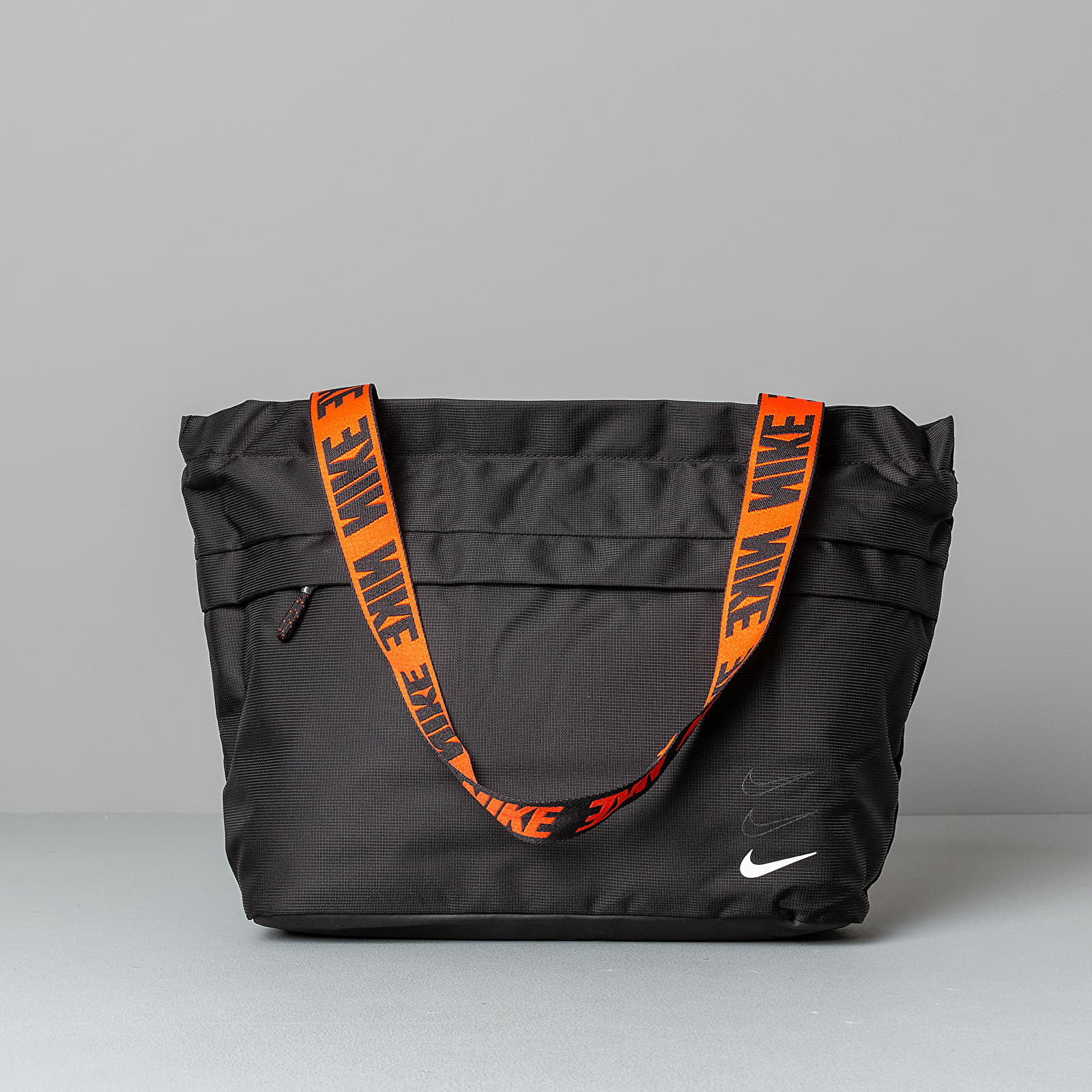 Genți crossbody Nike Sportswear Essentials Tote Bag Black/ Black/ White