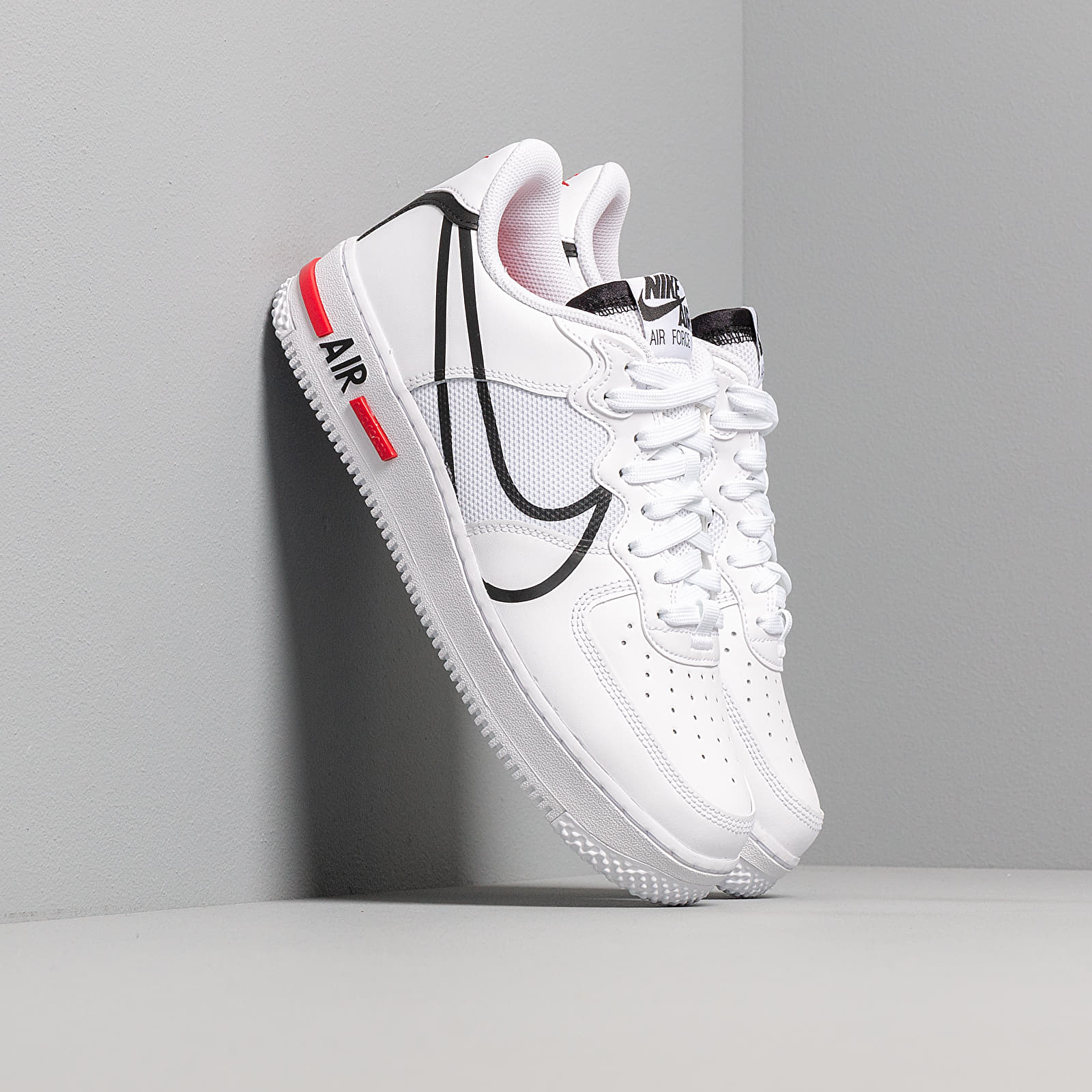 Nike air force 1 react white online black red