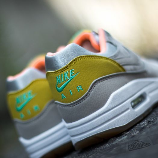 Nike Wmns Air Max 1 Premium