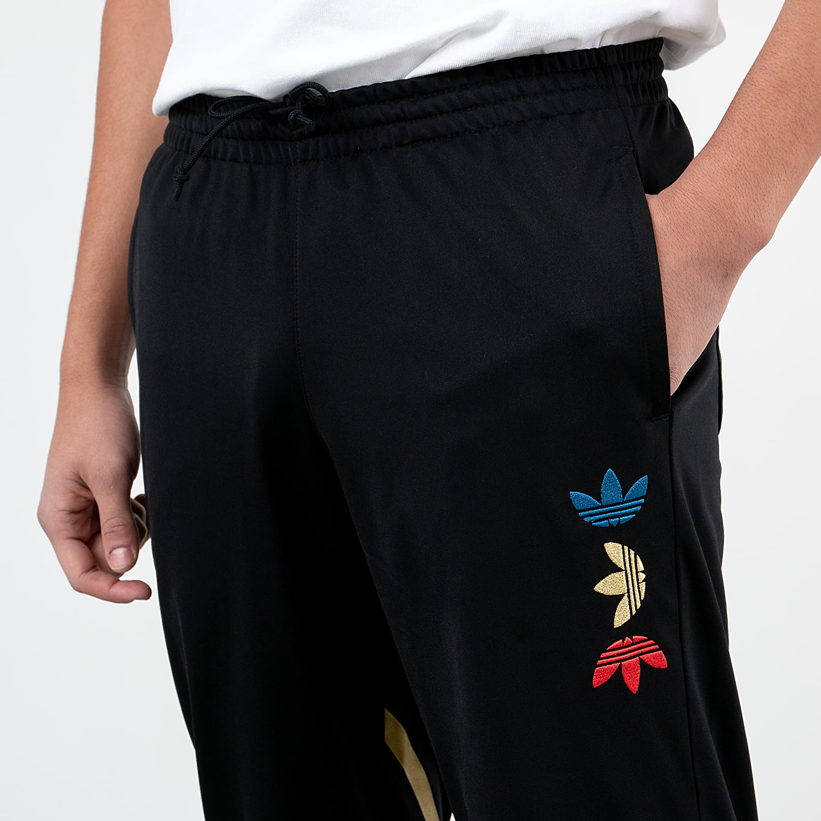 Hosen und Jeans adidas Reflective Metallic Trackpants Black Platin Metallic Footshop