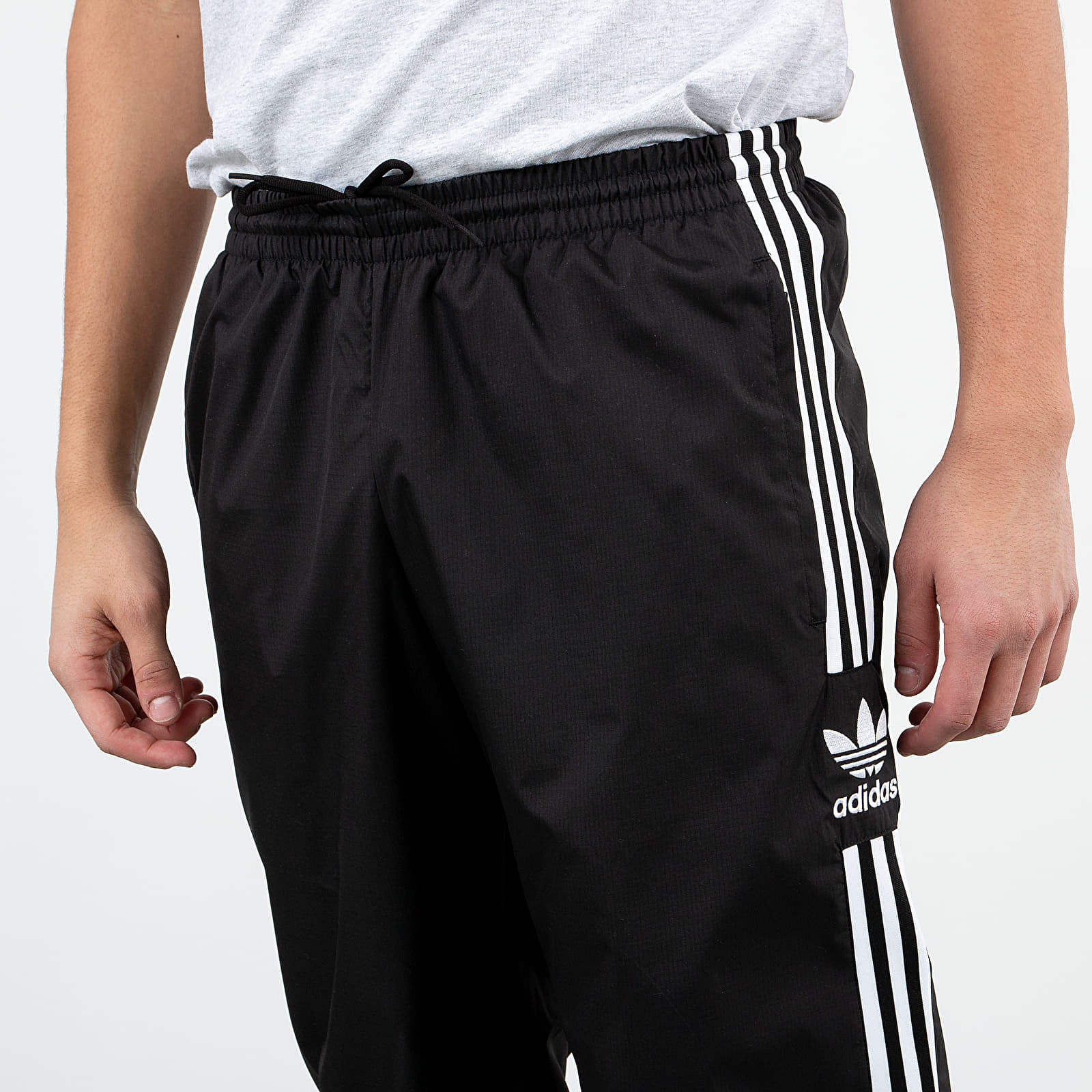 Adidas originals men's outlet lock up track pants