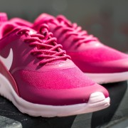 Nike thea vivid pink top