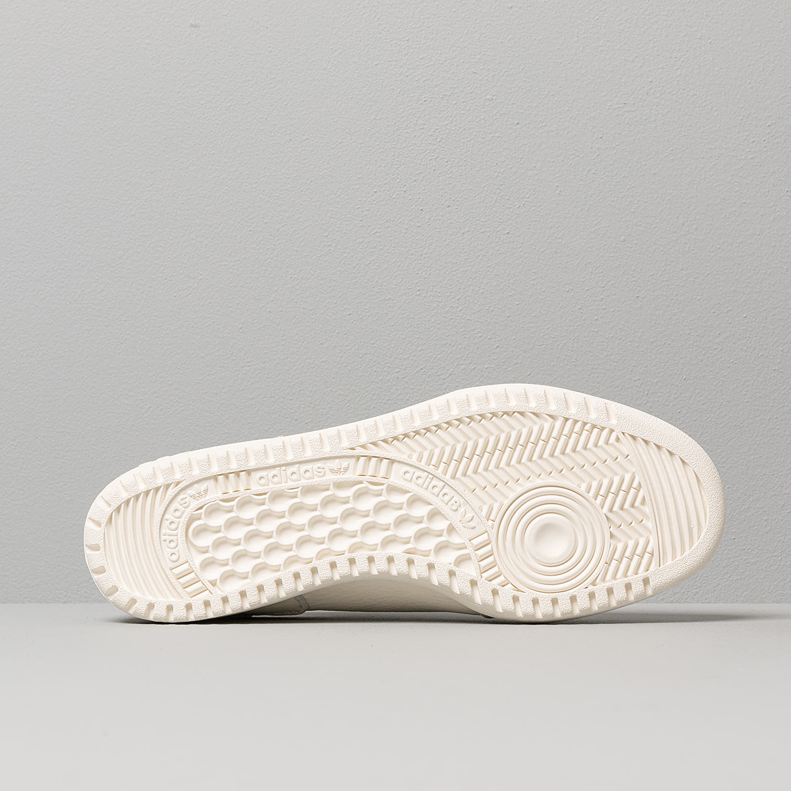 Scarpe uomo adidas Garwen Off White/ Off White/ Gold Metalic