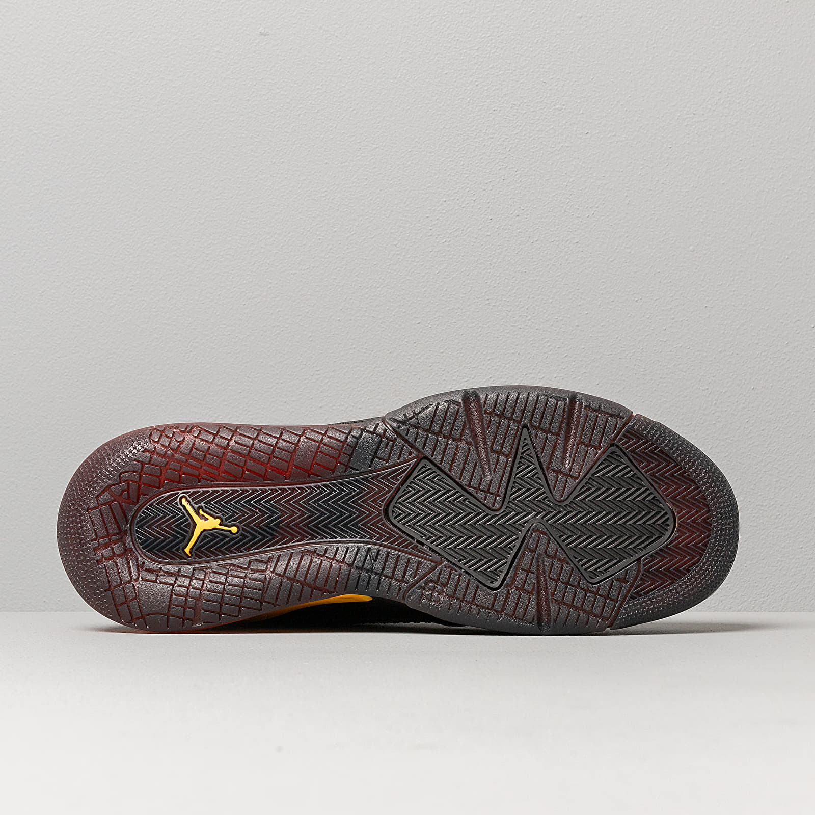 Zapatillas Hombre Jordan Mars 270 Black/ Black-Team Orange-Amarillo