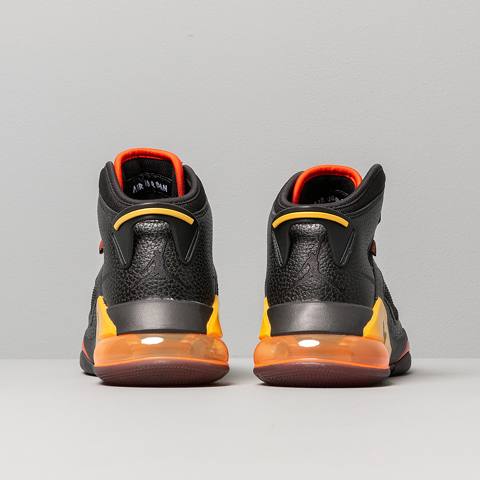 Jordan mars store 270 noir