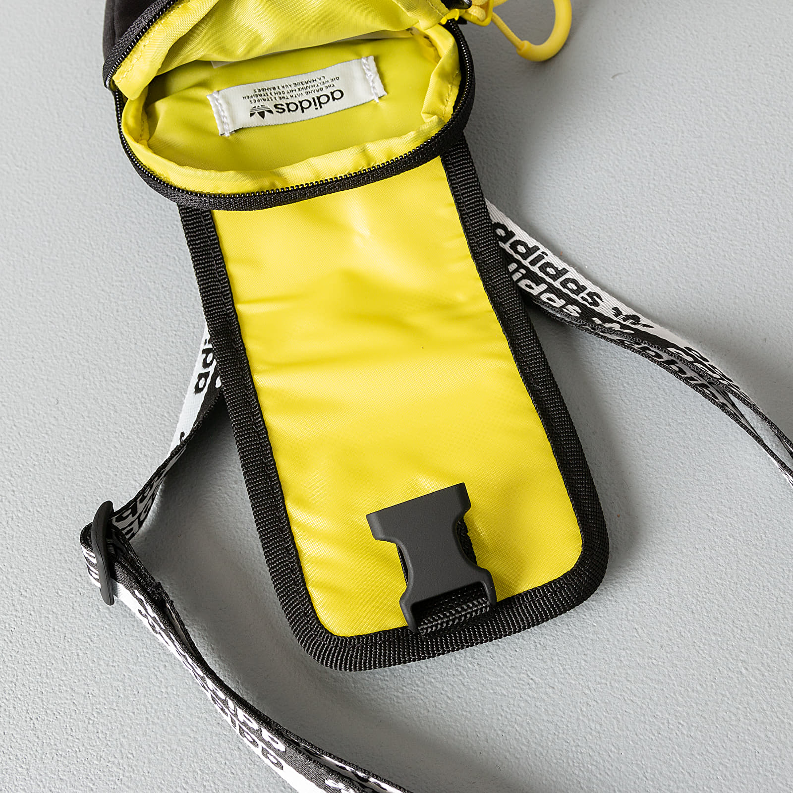 Táskák & hátizsákok adidas R.Y.V Map Bag Black