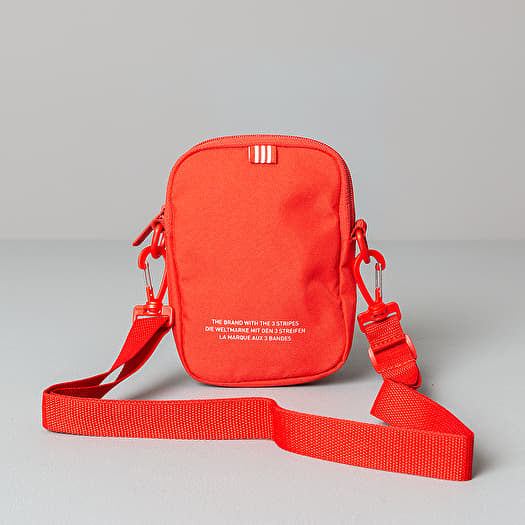 Adidas fest bag tref 2025