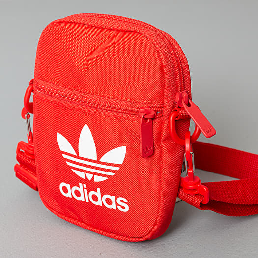 Adidas fest bag tref top