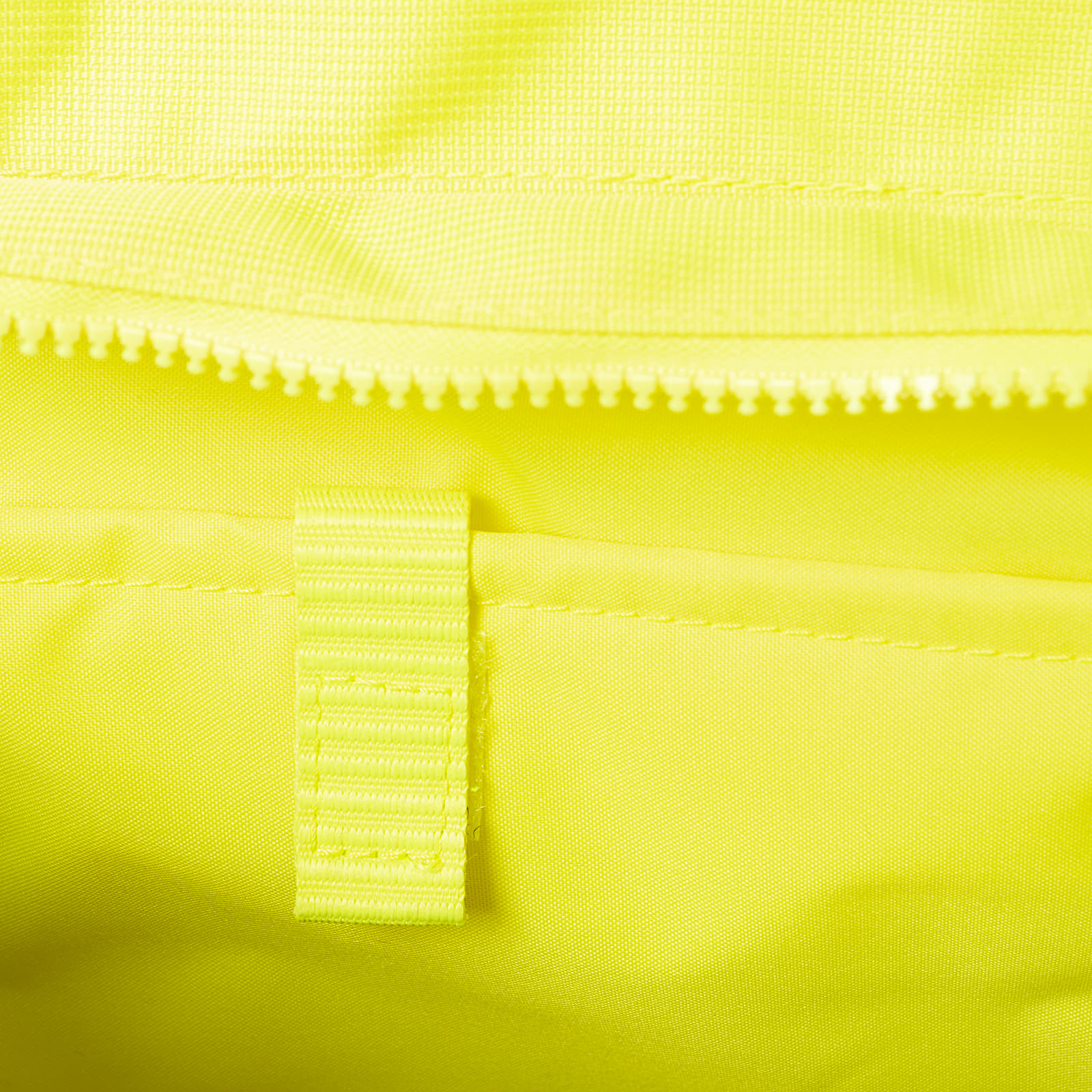 Torby przez ramię Nike Sportswear Essentials Tote Back Lemon Venom/ Lemon Venom/ Dark Smoke Grey