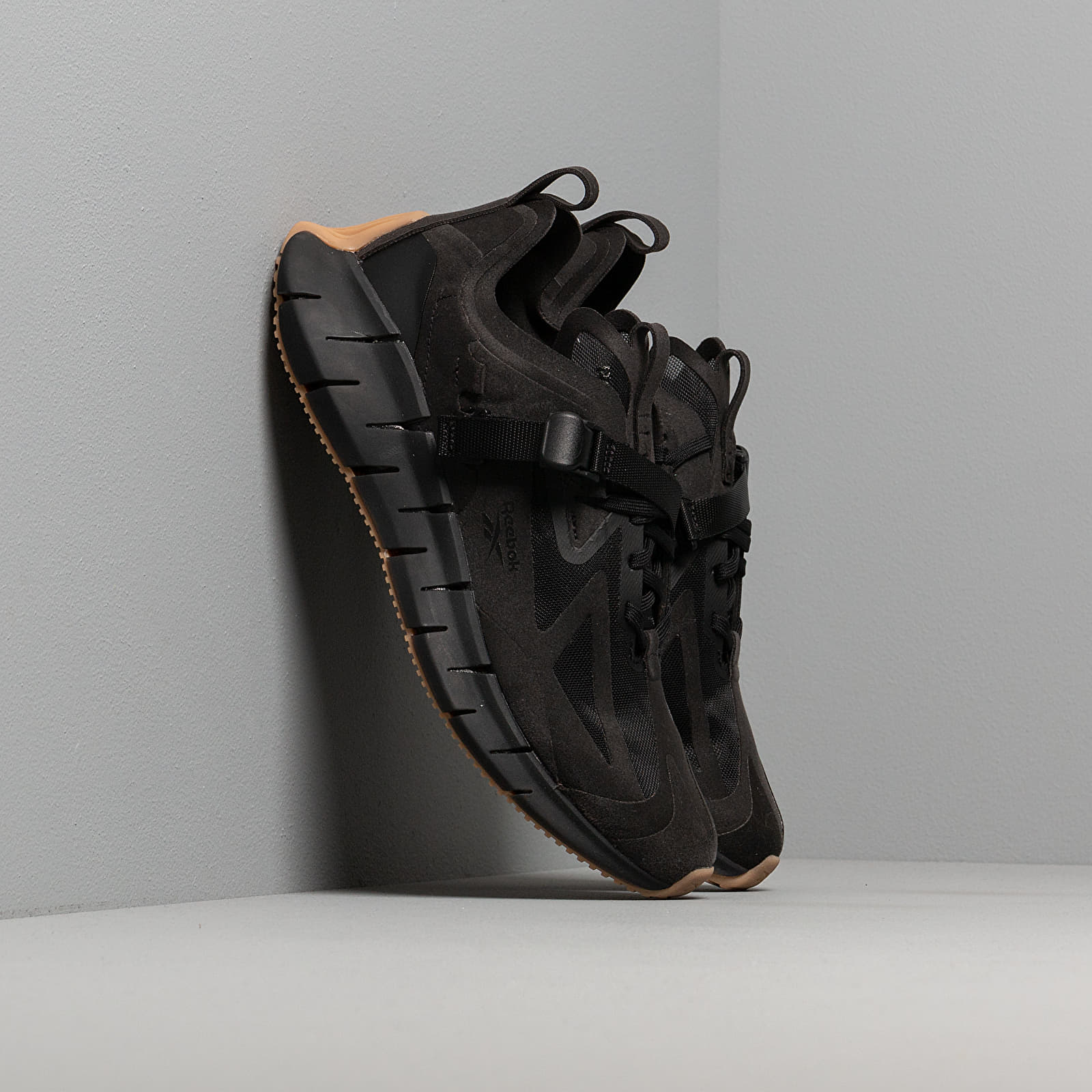 Sko til mænd Reebok Zig Kinetica Concept_Type Black/ RBKG04/ White