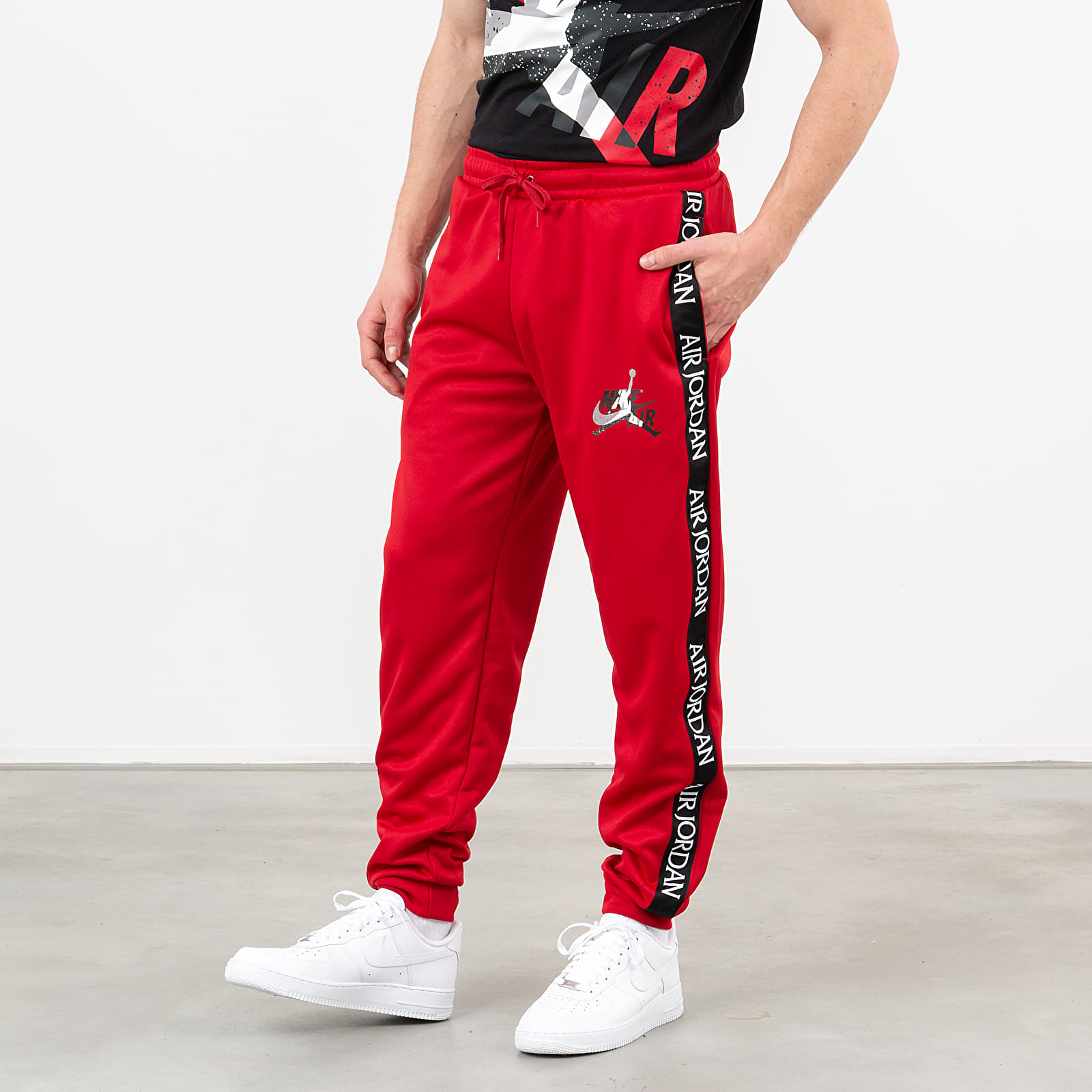 Džíny a kalhoty Jordan Classics Tricot Warmup Pants Gym Red/ Black/ White