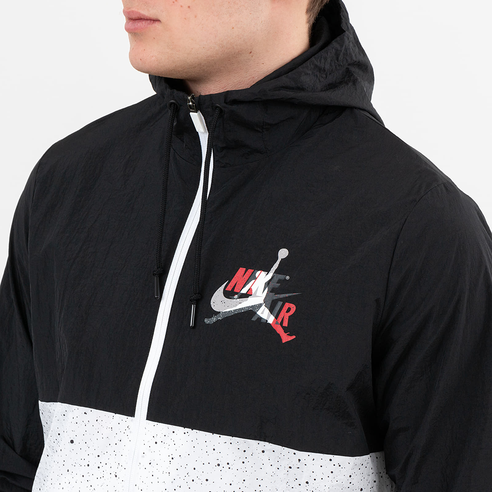 Jackets Jordan Classics Windwear Jacket Black/ White/ White/ Gym Red