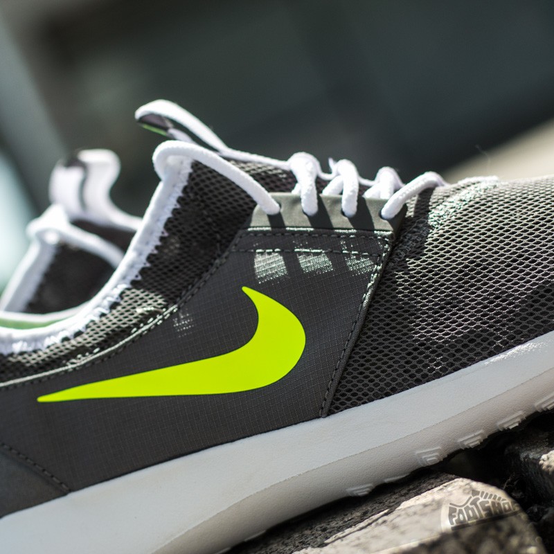 Men's shoes Nike Juvenate Dark Pewter/Volt-Dust-Medium Ash