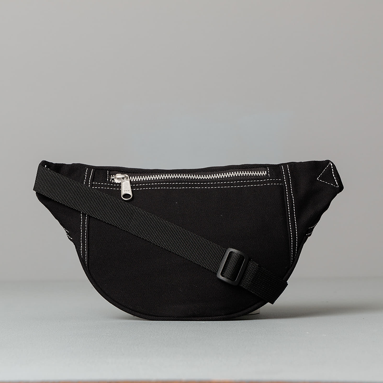 Hippe tasker Carhartt WIP Stratford Hip Bag Black