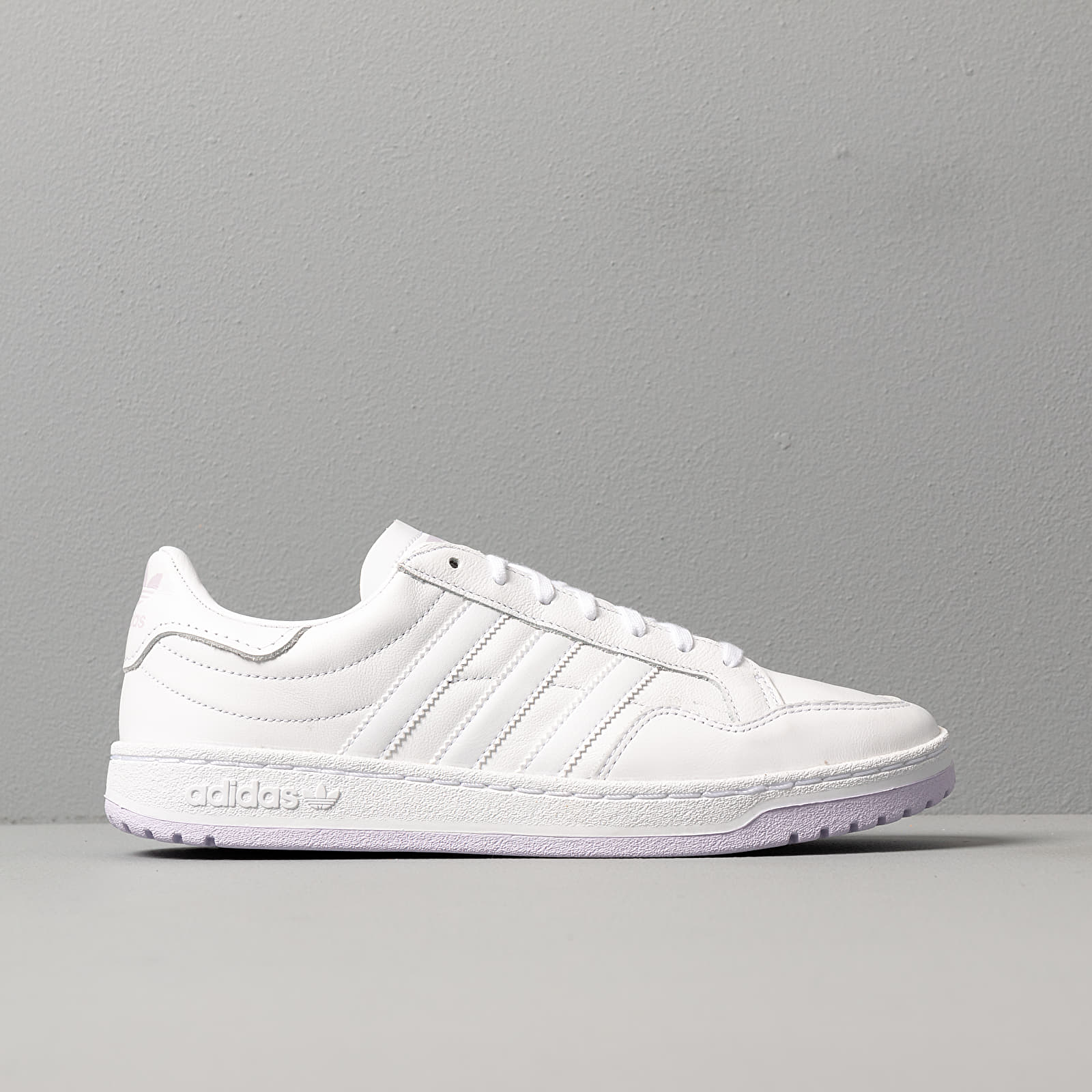 Moteriška avalynė adidas Team Court W Ftw White/ Ftw White/ Purple Tint