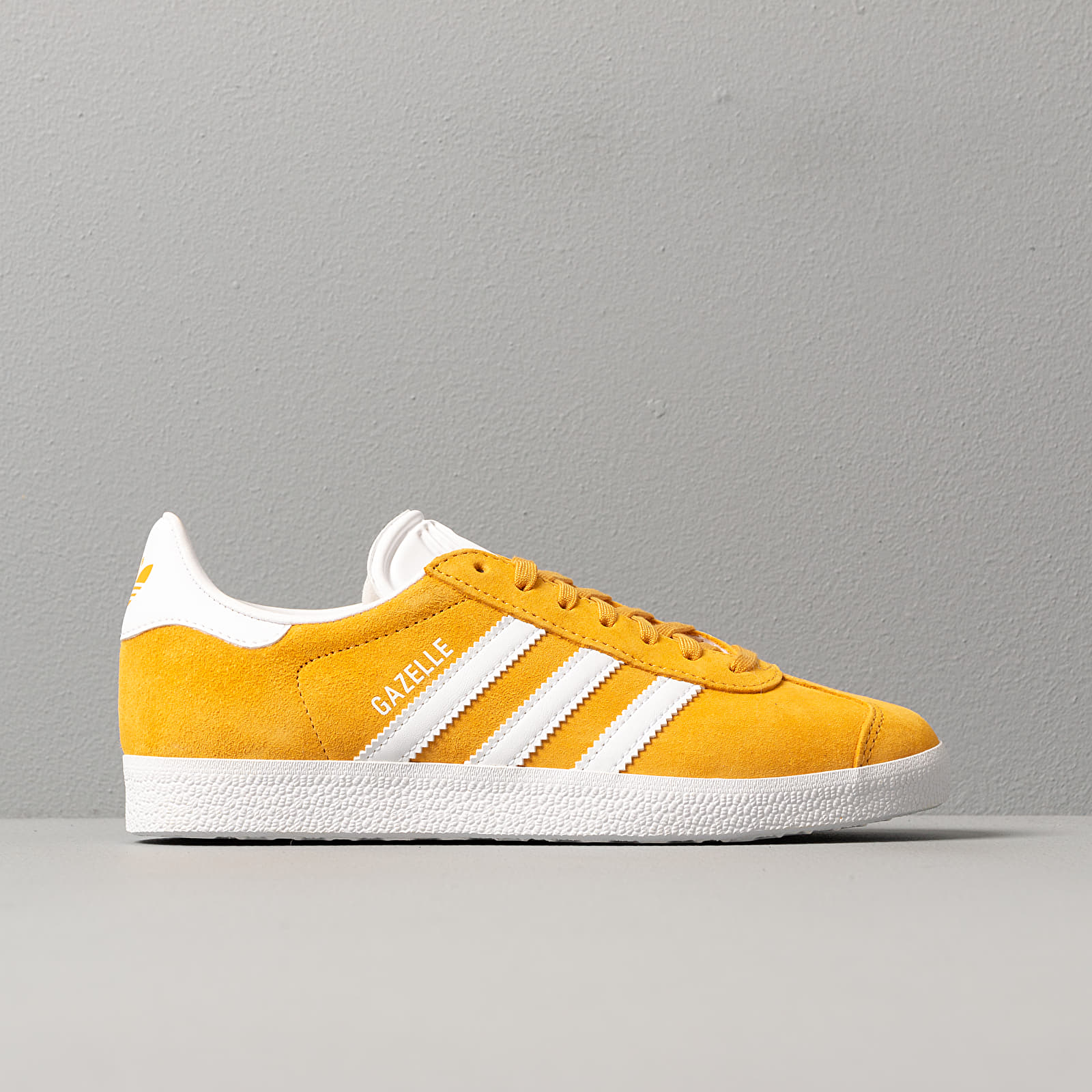 Adidas gazelle active gold 2025