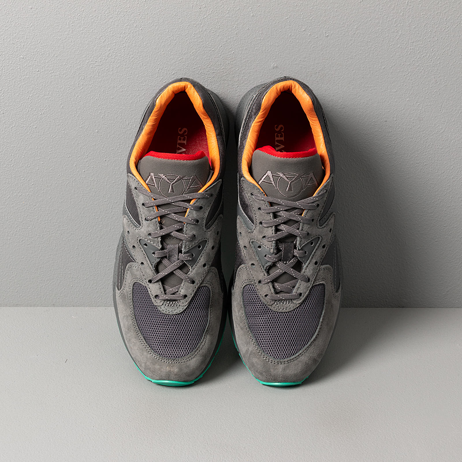 Zapatillas Hombre Saucony x Raised By Wolves Aya Grey/ Multi