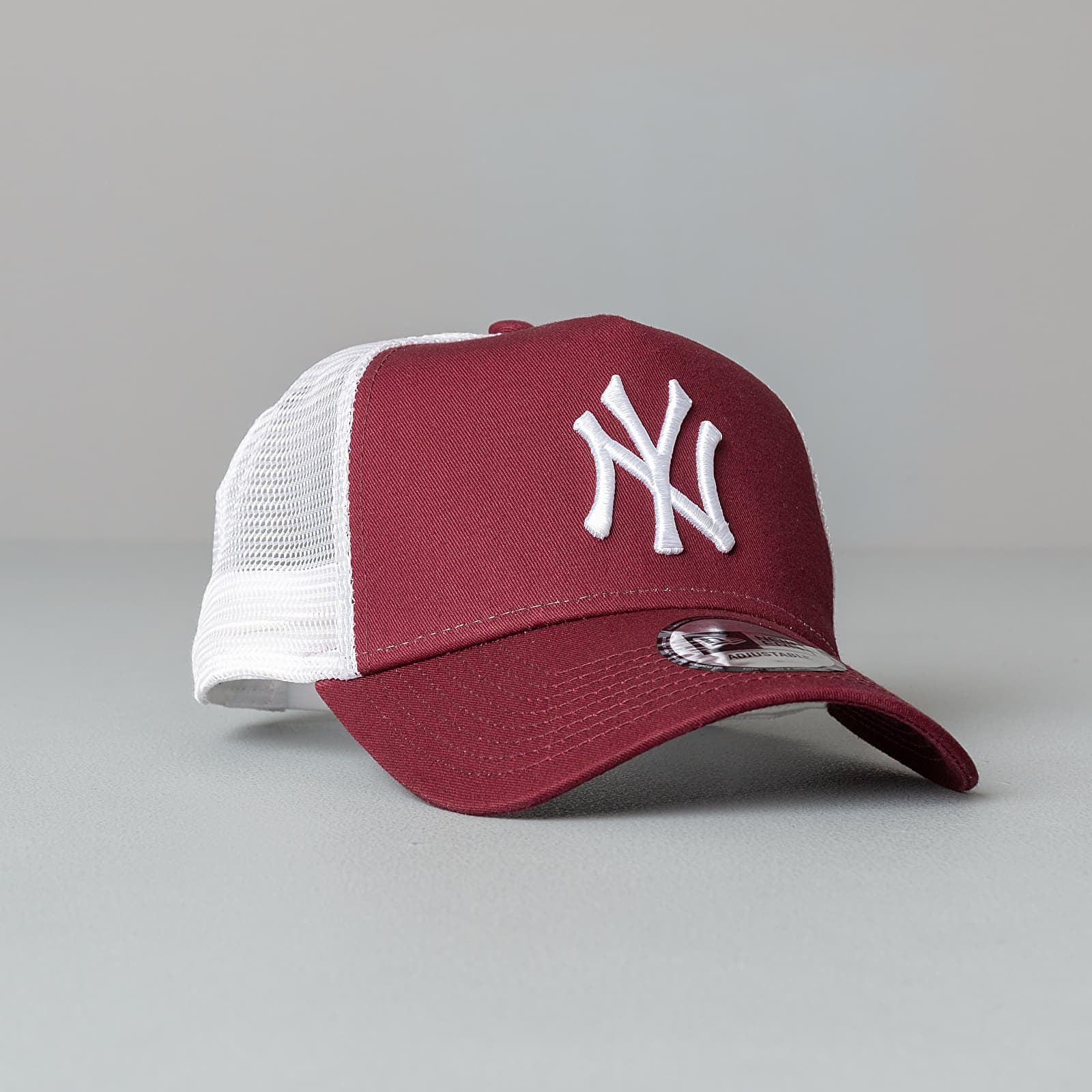 Caps New Era MLB Essentials New York Yankees A Frame Trucker Cap Red