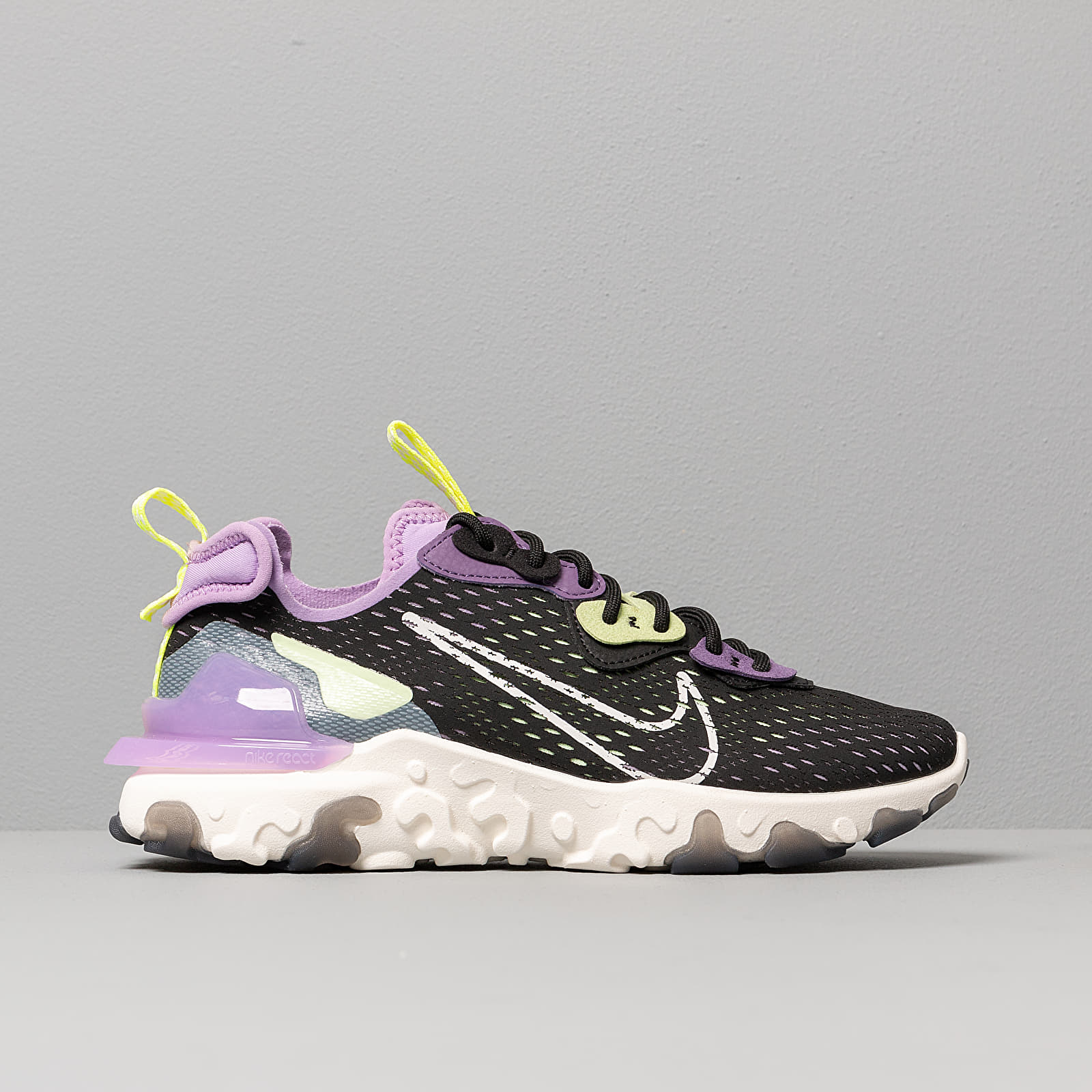 purple nike react vision