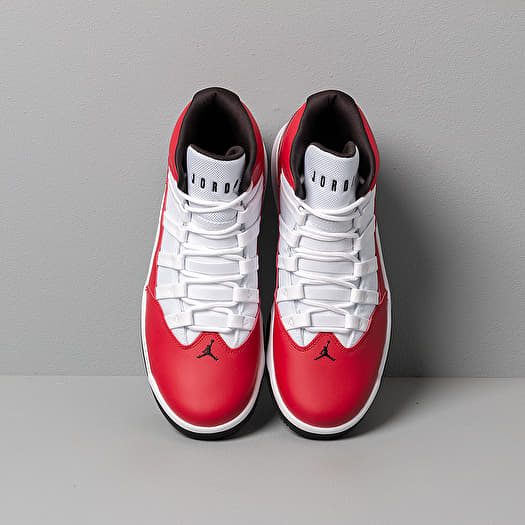 Men s shoes Jordan Max Aura Gym Red Black White Footshop