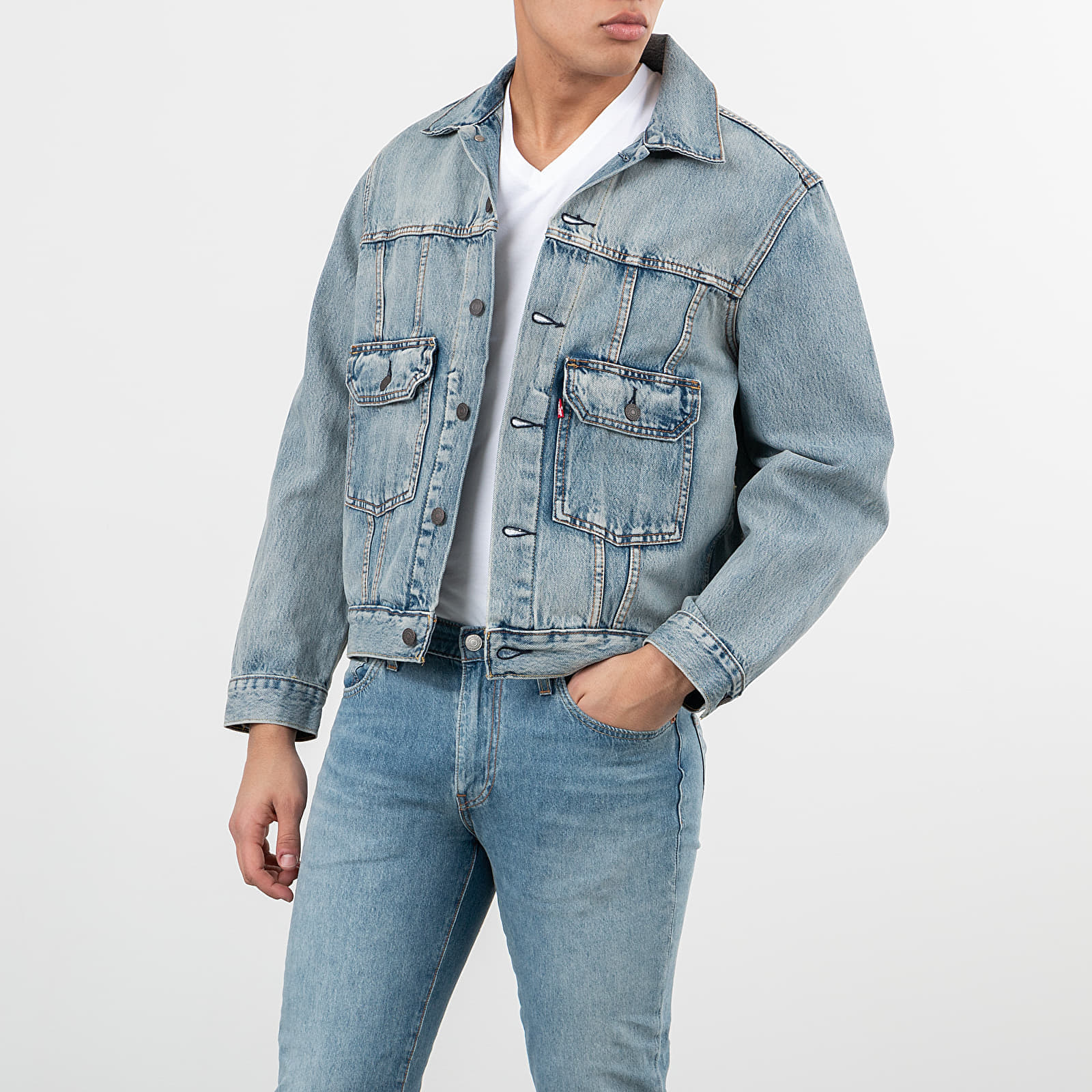 Levi's ironic 2025 iconic trucker