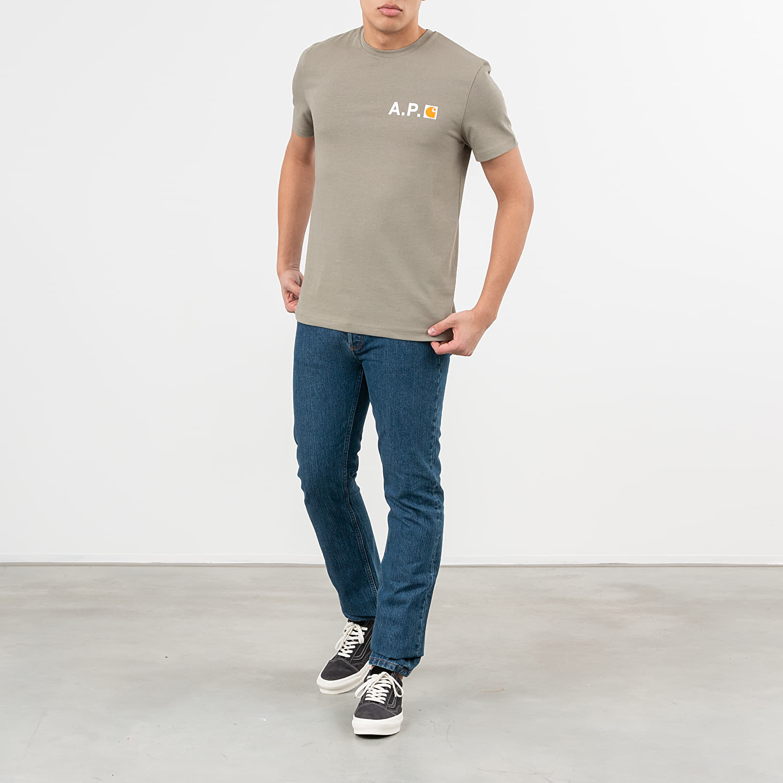 Футболки A.P.C. x Carhartt WIP Logo Fire Tee Khaki
