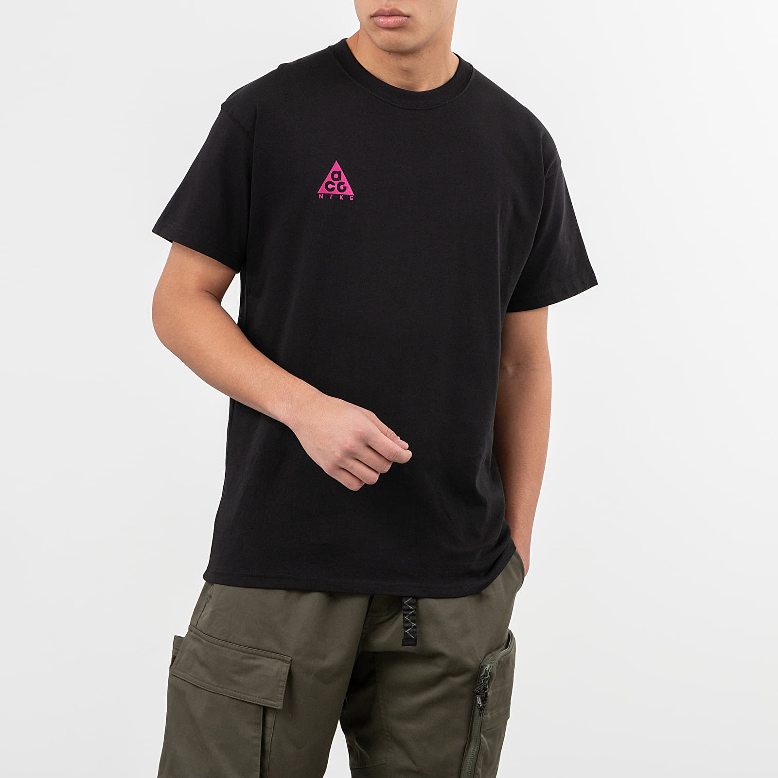 Nike acg logo tee store