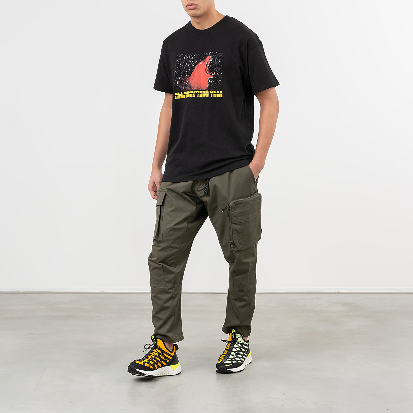 Camisetas Nike NRG ACG Wolf Tee Black/ Team Orange