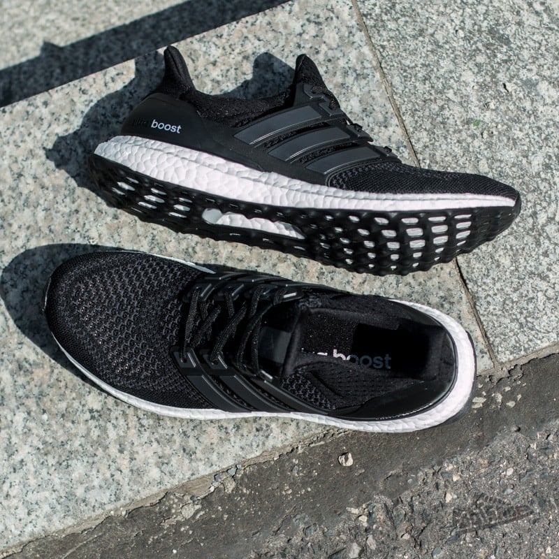 Zapatillas mujer adidas Ultra Boost W Core Black/Solar Yellow