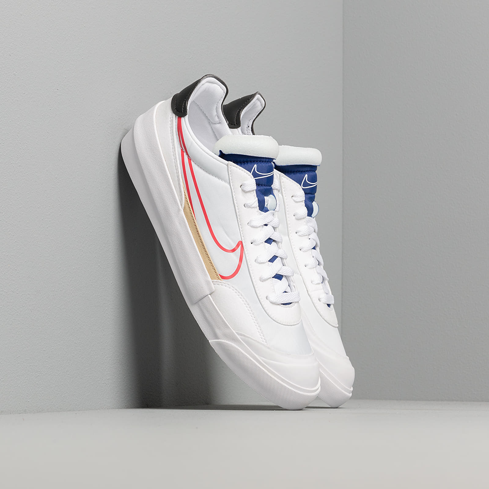 Nike drop 0 online