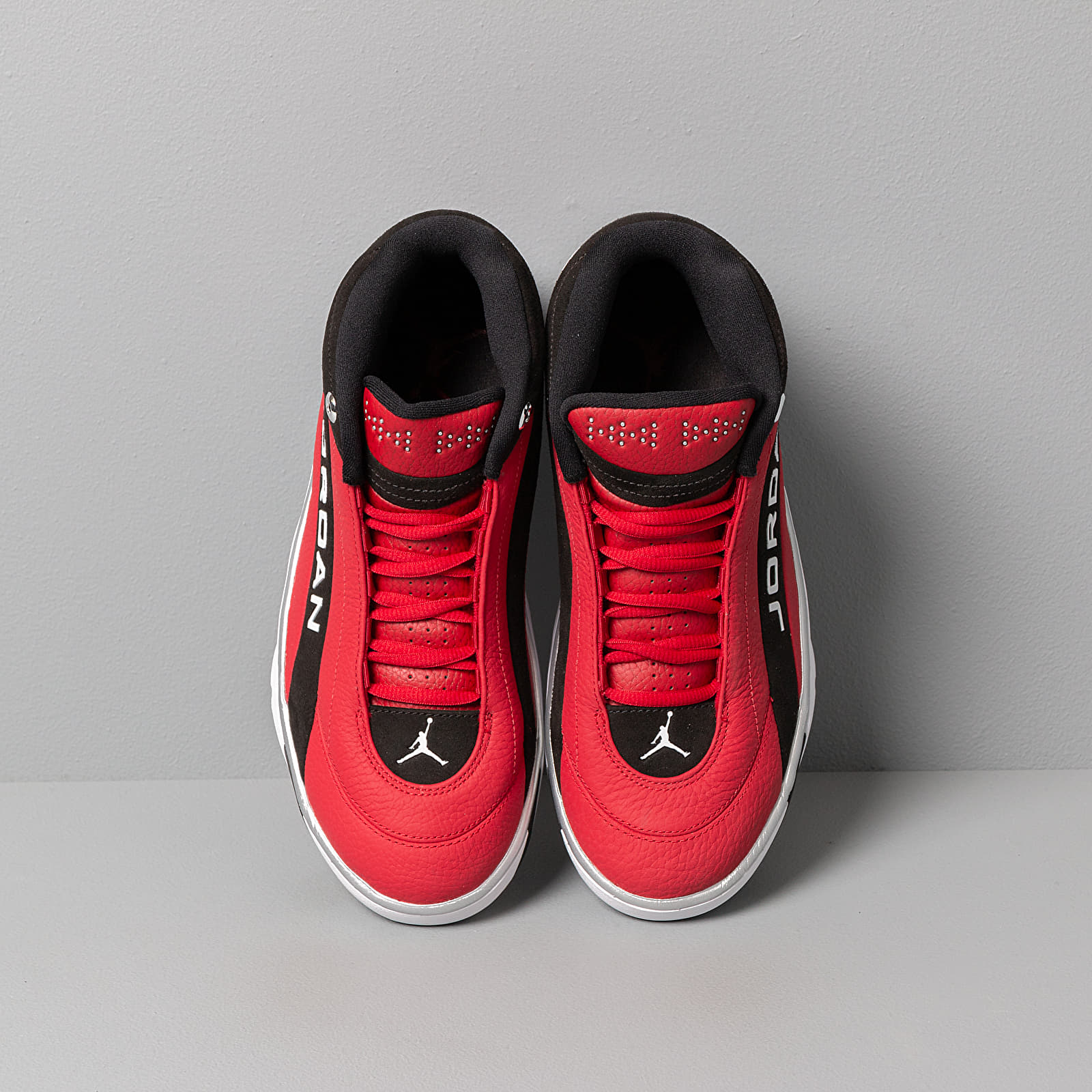 Sapatos de homem Jordan Team Showcase Gym Red/ White-Black-Metallic Silver