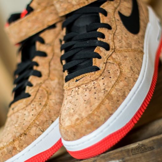 Nike Air Force 1 Mid 07