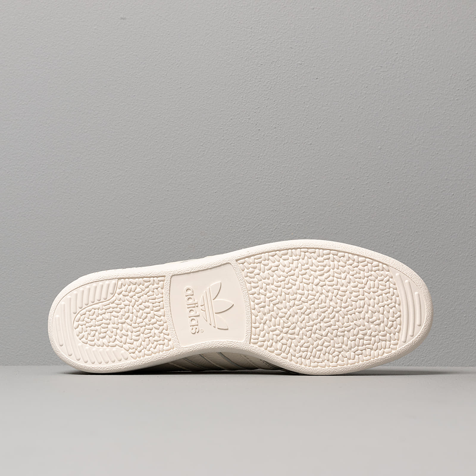 Zapatillas Hombre adidas Punstock Off White/ Raw Desert/ Core Brown