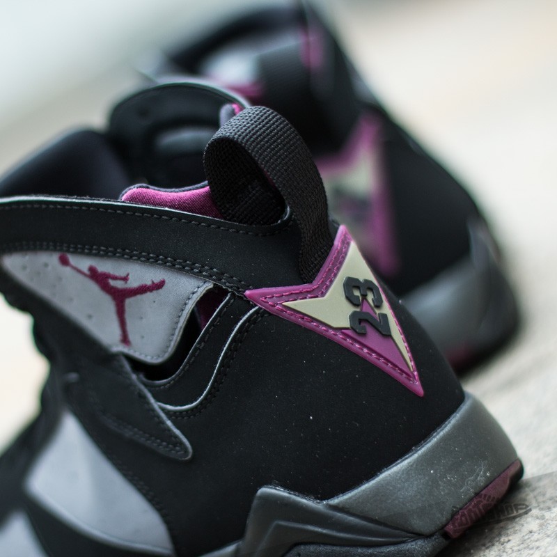 Scarpe uomo Air Jordan 7 Retro Black/Bordeaux-Light Graphite