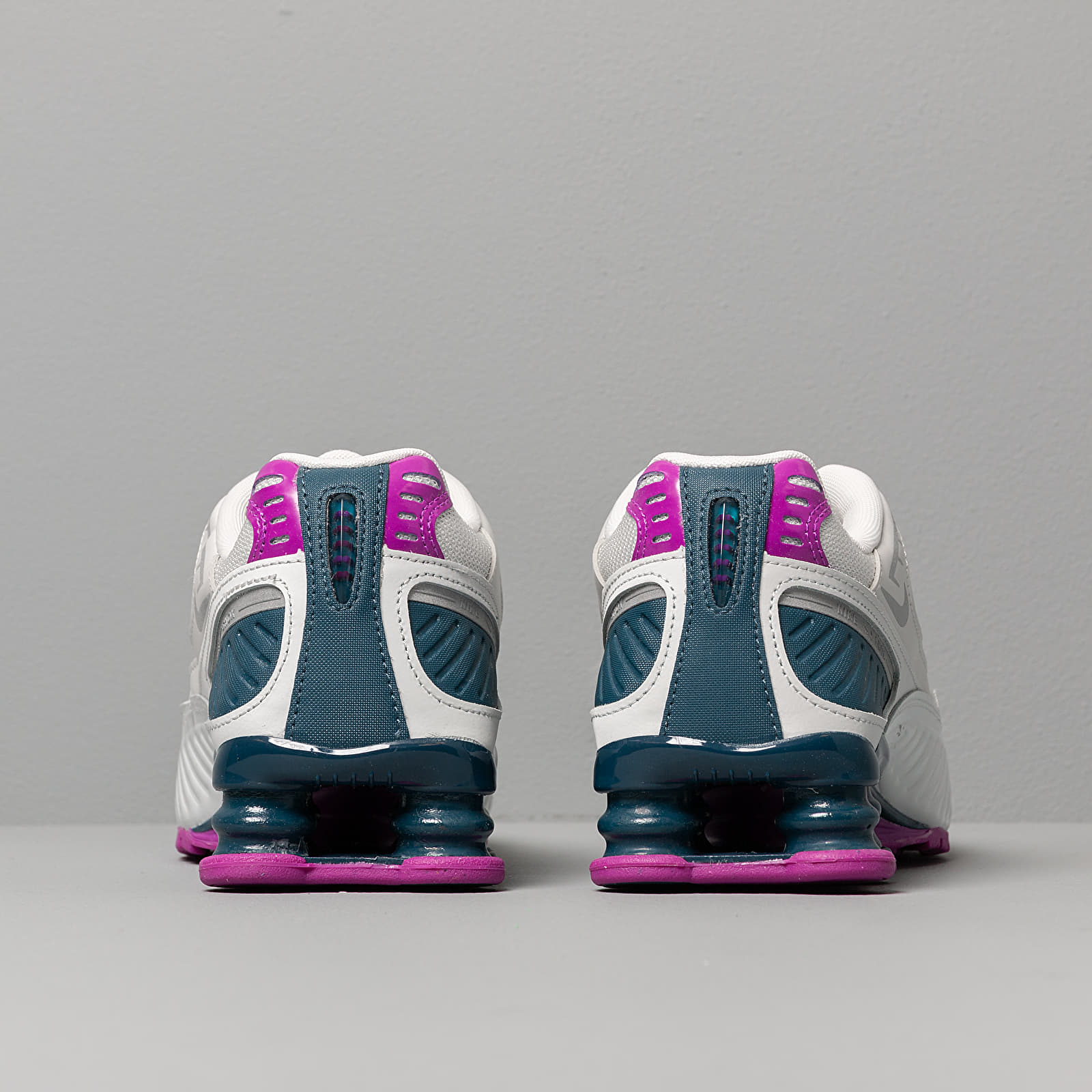 Nike shox on sale r4 mujer