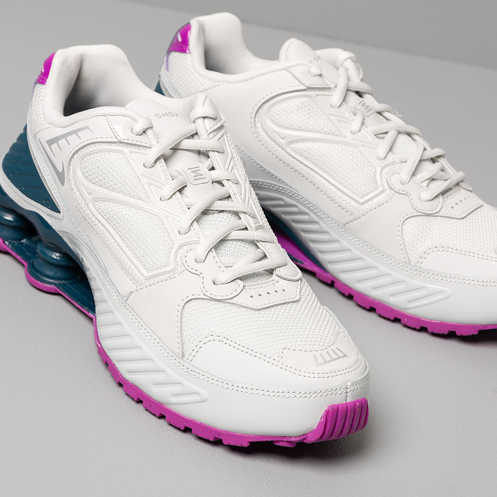 Sko til kvinder Nike W Shox Enigma 9000 Photon Dust/ Reflect Silver-Valerian Blue