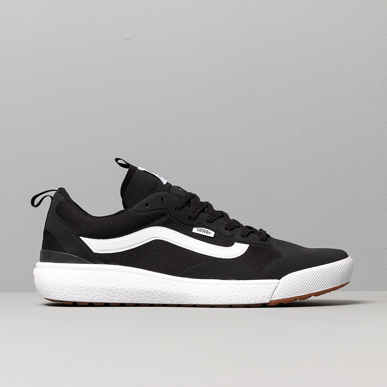 Pánske tenisky a topánky Vans Ultrarange EXO Black
